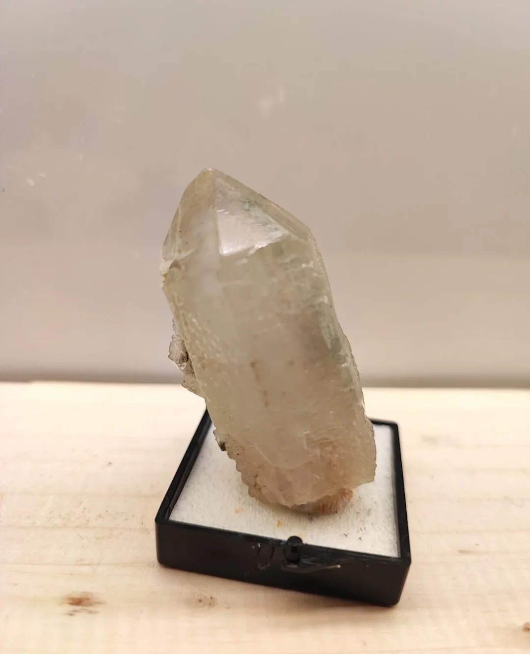 Cristallo Di Quarzo Con Fantasma Verde - Mongolia