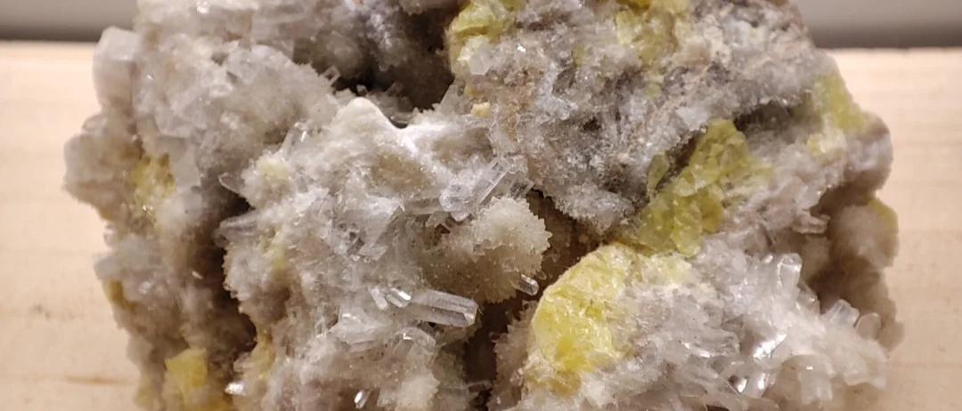 Minerale di Zolfo con Cristalli di Celestina - Caltanissetta, Sicilia
