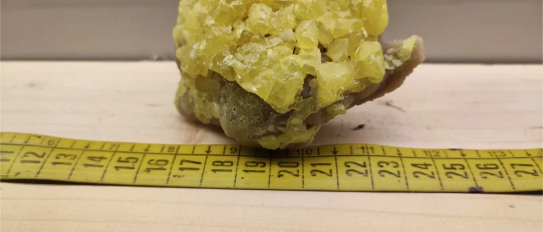 Autentico minerale di zolfo della miniera di Cianciana - oggetto da collezione