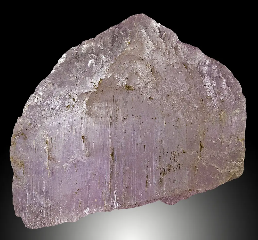 Kunzite, sistema monoclino, durezza 6.5-7 | minerale