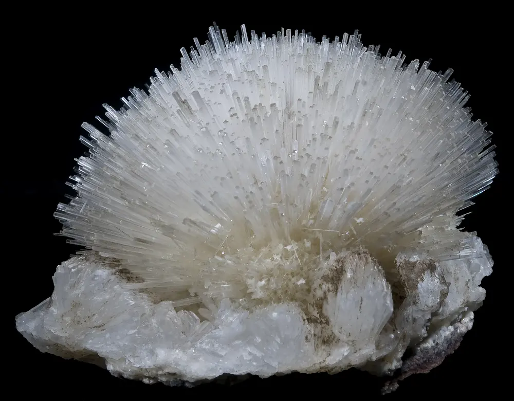 Natrolite di Monti Lessini