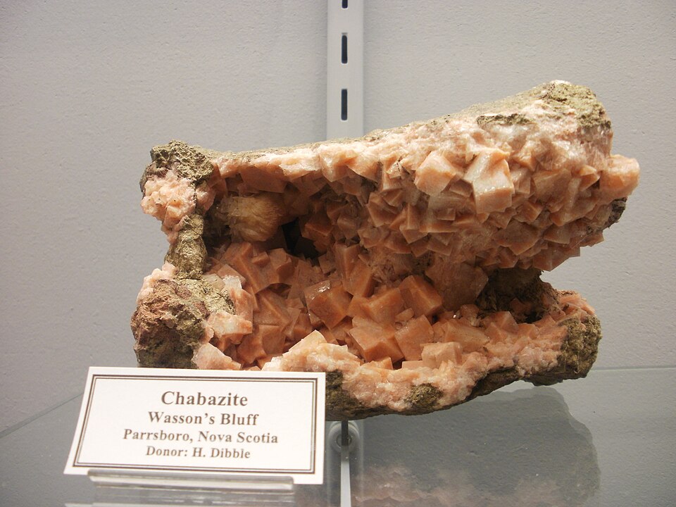 Chabasite di Aci Castello